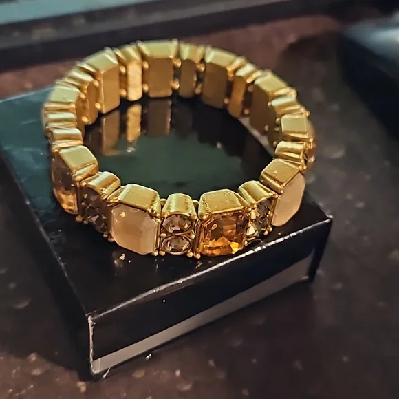 Charcoal Rhinestone Lucite Squares Stretch Bracelet - Picture 3 of 3